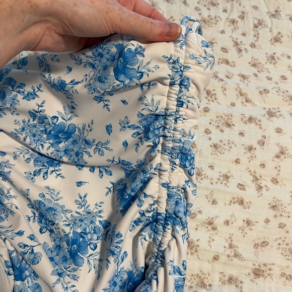 Blue Floral Ruched Swimsuit - Picture 4 of 9
